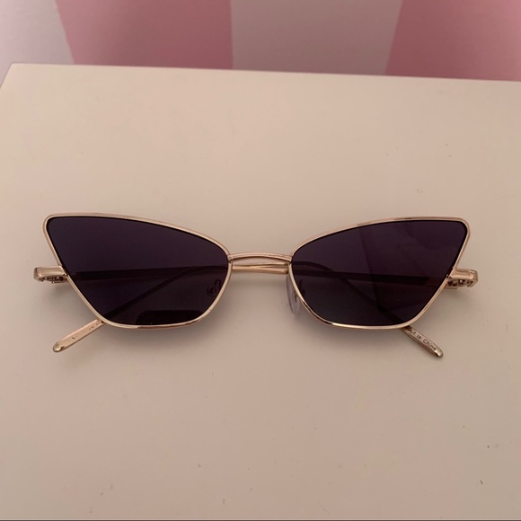 Urban Outfitters Accessories - UO | Trendy Cat Eye Sunglasses